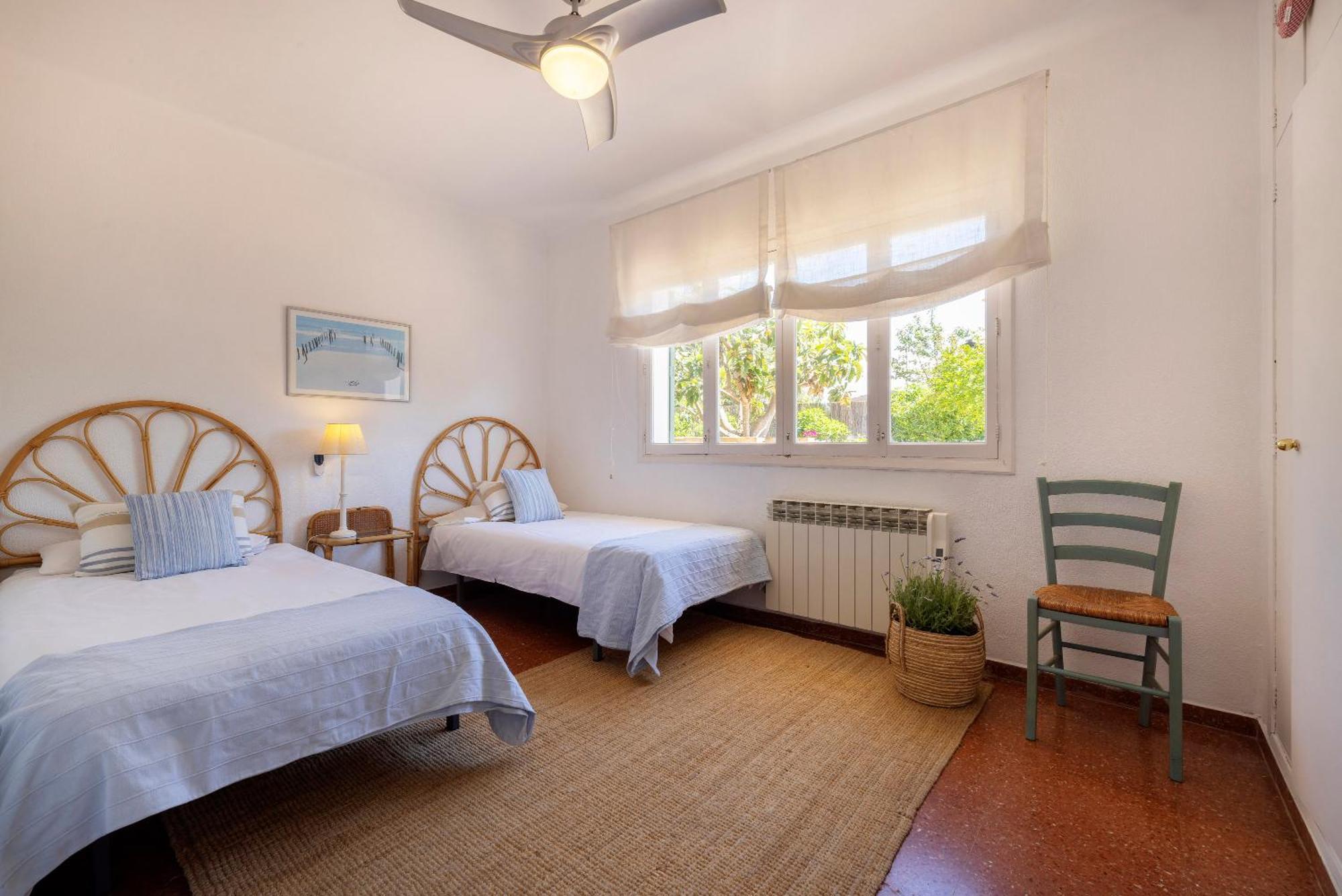 Ideal House For Two Families With Pool And Barbecue Palmanyola Екстер'єр фото