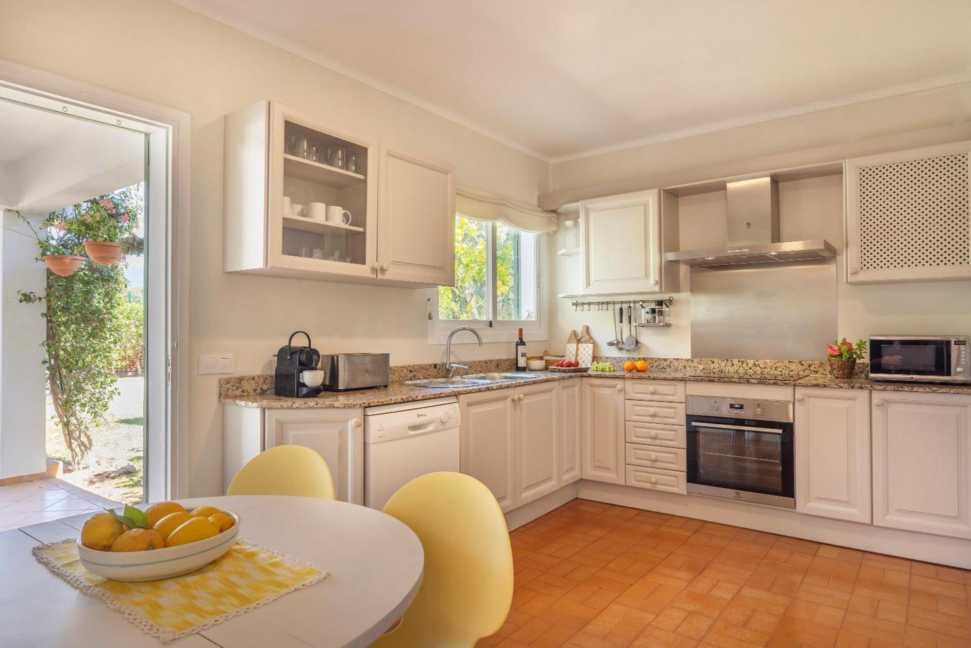 Ideal House For Two Families With Pool And Barbecue Palmanyola Екстер'єр фото